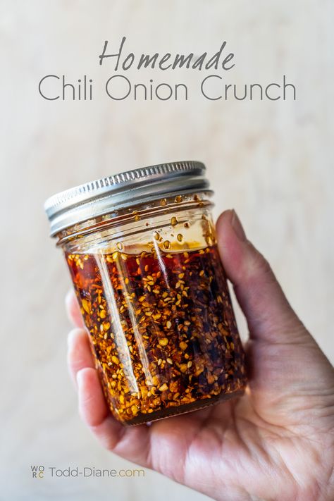 Crunch Chili Oil, Chili Crunch Oil Recipe, Chili Onion Crunch Eggs, Recipes With Chili Onion Crunch, Crunchy Onion Chili Oil, Chilli Crunch Recipe, Momofuku Chili Crunch Recipe, Chili Crunch Oil Uses, Chili Onion Crunch Recipes