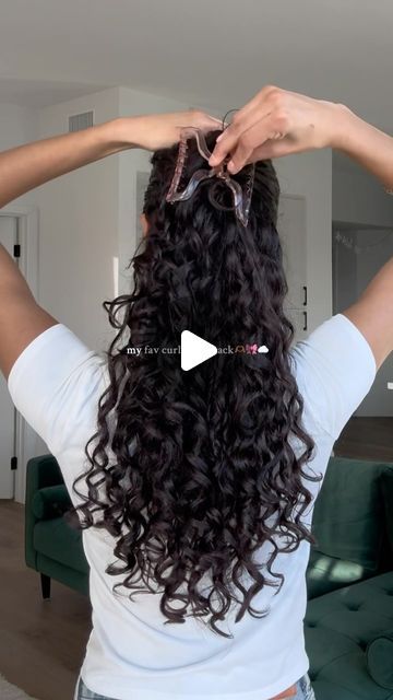 𝐌𝐈𝐊𝐀𝐘𝐋���𝐀 on Instagram: "Should I start posting curly hair videos here🥹💕? 

#curlyhair #curls #curlyhairinspo #hairtutorial" Curly Hair Videos, Curly Girl Hairstyles, Curly Girl, Curly Hairstyles, Hair Videos, Hair Tutorial, Hair Inspo, Girl Hairstyles, Curly Hair