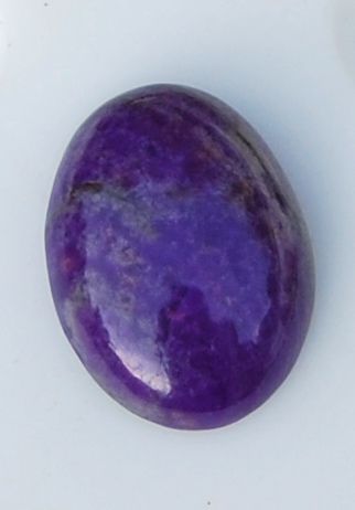 Sugilite for purple/wind element - good for inner vision and motivation. Gives confidence and courage to pursue dreams. 9.00ct 13 x 17mm sugilite cab Wind Element, Sugilite Jewelry, Rocks And Fossils, Crystal Power, Crystal Energy, Rock Collection, Mineral Stone, Rocks And Gems, Crystal Art