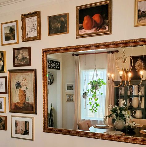 Vintage Mix Vintage Mirror Above Bed, Wall Mirror Ideas Living Room Rectangle, Gallery Wall With Rectangle Mirror, Gold Mirror Hallway, Gallery Wall Ideas Mirror, Gold Mirror Above Couch, Gold Mirror Wall Decor Living Room, Gallery Wall With Large Mirror, Gallery Wall Ideas With Mirror