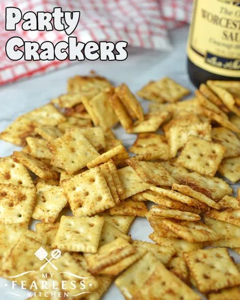 Saltine Crackers Snacks, Spicy Mini Saltine Crackers, Mini Crackers With Ranch, Saltine Cracker Recipes Seasoned Baked, Ranch Mini Saltines, Firecracker Crackers Mini Saltines, Mini Saltines Recipes, Mini Crackers Recipe, Flavored Saltine Crackers