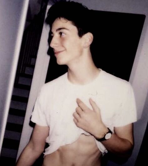 milo manheim Milo Manheim, Love Milo, Do I Love Him, Hottest Male Celebrities, Ever After High, Hot Actors, Attractive People, Dream Guy, Future Boyfriend