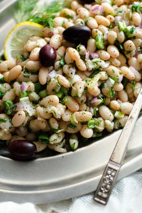 Fresh Herb Salad, Mediterranean Appetizers, White Bean Salad, Salad With Lemon, Bean Salad Recipes, Drink Inspiration, Herb Salad, Tasty Healthy, Cannellini Beans