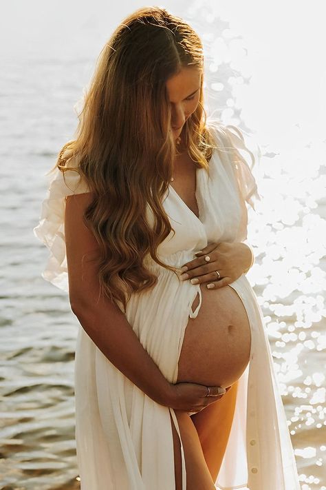 Maternity photo shoot ideas