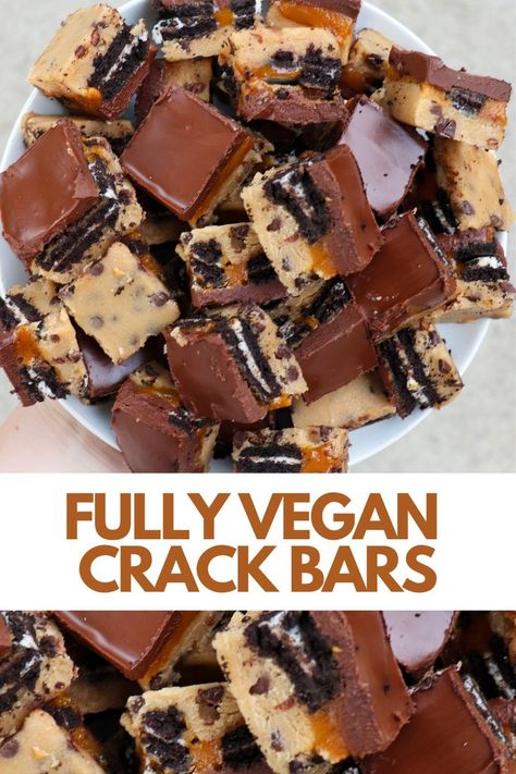 Dessert Pairing, Layered Bars, Smoothies Vegan, Vegan Cookie, Vegan Baking Recipes, Vegan Cookie Dough, Plant Based Desserts, Vegan Bar, Caramel Bars