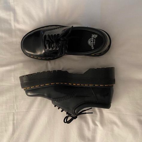 Casual Leather Platform Skate Shoes, 8053 Leather Platform Casual Shoes, Platform Shoes Masc, Dr Marten 8053, Black Leather Platform Slip-on Shoes, Black Leather Slip-on Platform Shoes, Dr Martens 8053, Black Leather Lace-up Platform Loafers, Platform Casual Shoes