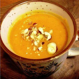 Banana Squash Soup, Banana Squash Soup Recipe, Banana Squash, Healthy Delicious Soups, Squash Soups, Green Apple Recipes, Soup With Sweet Potato, Butternut Squash Soup Crockpot, Light Soup