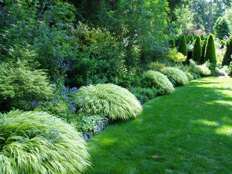 A Next Generation Gardener: A Pacific Northwest Treasure Aims for a Comeback Pnw Garden, Pacific Northwest Garden, Northwest Garden, Northwest Landscaping, Easy Landscaping, Traditional Landscape, Home Landscaping, Landscaping Tips, Landscaping With Rocks