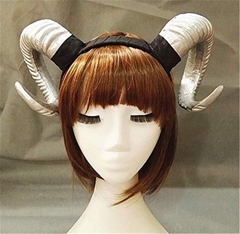 Horn Cosplay, Cosplay Horns, Photo Props Diy, Halloween Party Props, Horn Headband, Vintage Headbands, Ear Hair, Cosplay Halloween, Cosplay Props