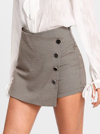 Shop Asymmetrical Wrap Houndstooth Skorts online. SheIn offers Asymmetrical Wrap Houndstooth Skorts & more to fit your fashionable needs. Diy Vetement, Houndstooth Skirt, Jupe Short, Summer Fits, A Skirt, Cute Skirts, Skirt Design, Skorts, Look Chic