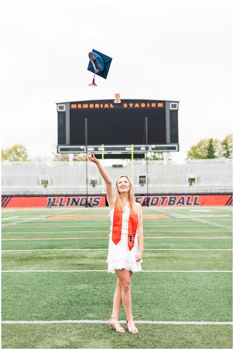 Tossing cap graduation photos-Football Stadium graduation photos-University of Illinois Football Stadium Graduation Photos-Memorial Stadium Senior graduation Pictures-Must have graduation pictures-Graduation photos ideas-Champaign Senior Photographer-Elle Taylor Photography Senior Picture Ideas Stadium, Grad Pics On Football Field, Cap And Gown Senior Pictures Football Field, Graduation Pictures On Football Field, College Athlete Graduation Pictures, Football Stadium Graduation Pictures, Stadium Graduation Pictures, Football Field Graduation Pictures, Stadium Senior Pictures