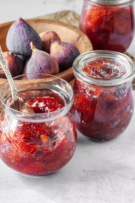 Fig Preserves Recipe Green Fig Preserve Recipe, Fresh Fig Preserves, Whole Fig Preserves Recipe, Best Fig Preserve Recipe, Green Fig Preserve, Fig Preserves Recipe, Fig Jam Recipe, Savory Jam, Wine And Cheese Party