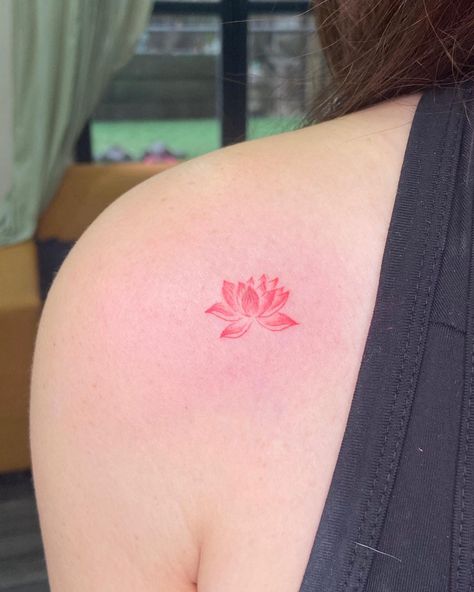 Cute Small Lotus Flower Tattoos, Small Red Lotus Tattoo, Lotus Tattoo Placement Ideas, Lotus Aesthetic Tattoo, Red Lotus Tattoo Design, Lotus Flower Small Tattoo, Flower Tattoos Lotus, Lotus Flower Tattoo Red Ink, Cute Lotus Tattoo