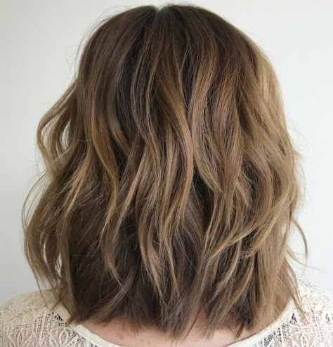 Layered Lob For Thick Hair Haircuts Wavy Thick Hair, Midlength Haircuts Choppy, Shoulder Length Hair Choppy Layers, Mid Length Choppy Layers, Shoulder Length Choppy Layers, Choppy Lob Haircut Mid Length, Choppy Medium Length Hair, Choppy Layers For Medium Hair, Medium Length Choppy Layers