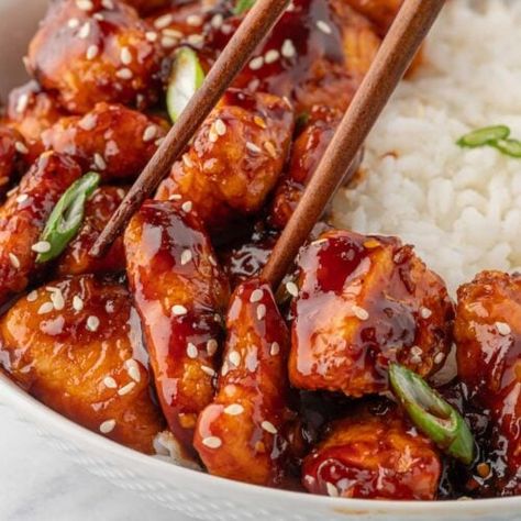 Best Gochujang Chicken Bites - Cookin' with Mima Chicken With Gochujang, Gochujang Baked Chicken, Gochujang Chicken Rice Bowl, Crispy Gochujang Chicken, Spicy Gochujang Chicken, Asian Dinner Ideas Main Dishes, Gochujang Chicken Air Fryer, Go Chu Jang Chicken, Honey Gochujang Chicken