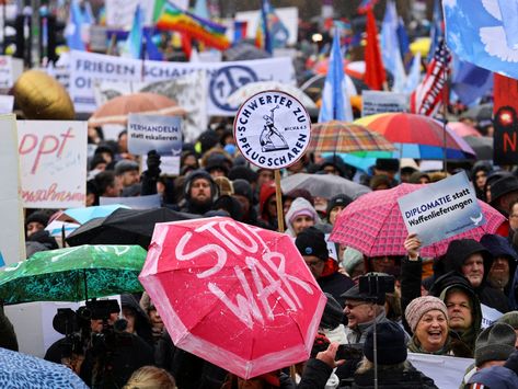 Thousands rally in Berlin, Paris to call for peace in Ukraine | Russia-Ukraine war News Check more at https://theusawebseries.com/thousands-rally-in-berlin-paris-to-call-for-peace-in-ukraine-russia-ukraine-war-news/ African Union, German People, Women Scientists, Bitcoin Transaction, Russia Ukraine, Global News, She Song, Ukraine, Berlin