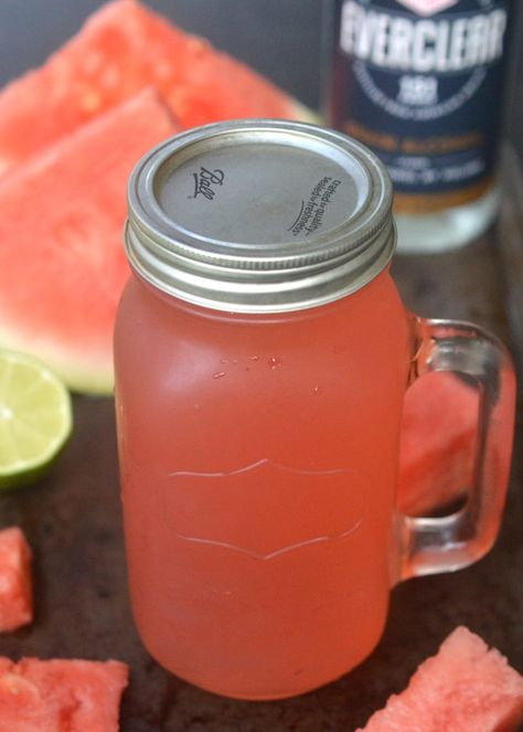 Watermelon Moonshine Recipe, Moonshine Recipes Homemade, Flavored Moonshine Recipes, Moonshine Drink Recipes, Peach Moonshine, Watermelon Moonshine, Homemade Moonshine, Moonshine Recipe, Drinks To Make