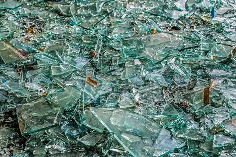 How to Recycle Glass Correctly Glass Recycling, Recycled Light Bulbs, Recycling Plant, How To Recycle, Old Candles, Recycling Process, Color Sorting, Tree Hugger, Milk Bottle