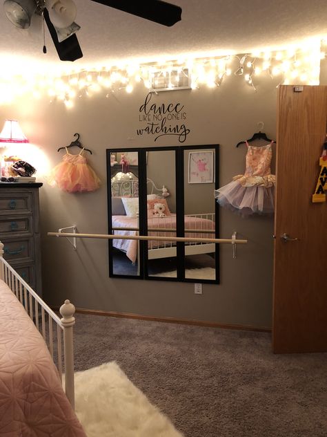 Diy Dance Room, Dance Room Decor, Ballet Bedroom, Dance Bedroom, Ballerina Room Decor, Ballerina Bedroom, Ballet Room, Ballerina Room, Ballet Bar