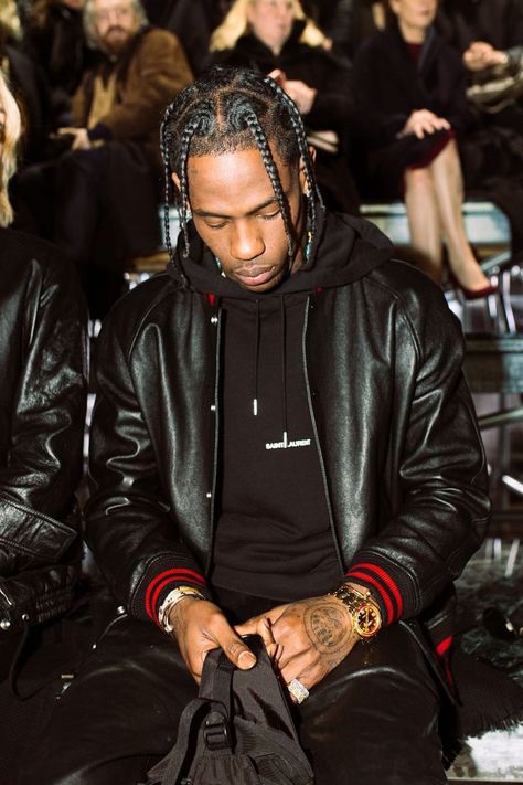 Travis Scott Travis Scott Outfits, Travis Scott Iphone Wallpaper, Ysl Paris, Rock Style Men, Rap Us, Kylie Travis, Travis Scott Wallpapers, Estilo Kylie Jenner, Mens Fashion Photography