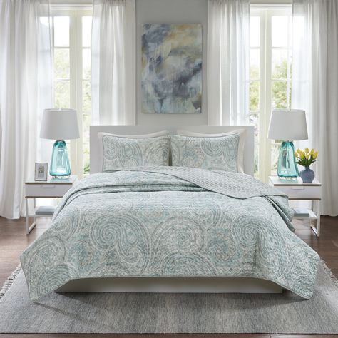 Paisley Bedding, Space Quilt, Mellow Colors, Grey Comforter, King Sized Bedroom, Blue Pillows Decorative, Bedding Ideas, Quilt Covers, Bedding Duvet