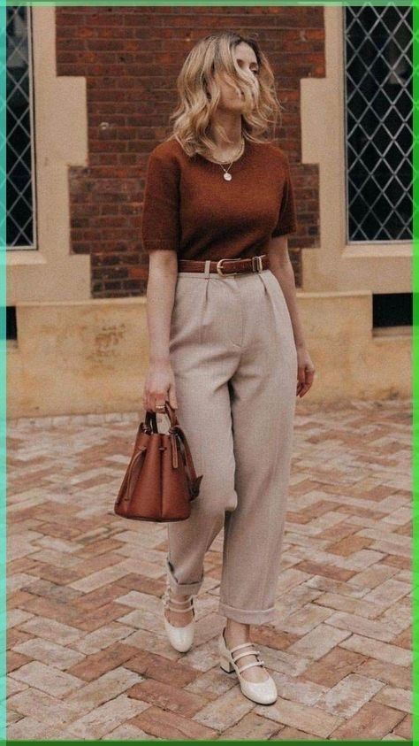 Light Academia Aesthetic Outfit Casual, Business Look Woman, Uk Outfit Women, Classy Outfits Work, Casual Romantic Outfit, Sofisticated Style, Sarah Mantelin, Romantic Fashion Style, Casual Romantic Style