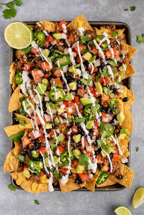 Vegetarian Nachos Recipe, Vegan Superbowl Food, Instant Pot Beans Recipe, Vegan Nacho Cheese, Vegan Tacos Meat, Bean Nachos, Vegetarian Nachos, Vegan Nachos Cheese, Homemade Nachos