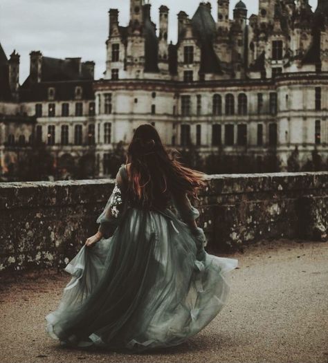 Royal Core Aesthetic, Victoria + Core, Royalty Core, Royal Core, Breath Of Life, Medieval Aesthetic, Filmy Vintage, Fairytale Aesthetic, Castle Aesthetic