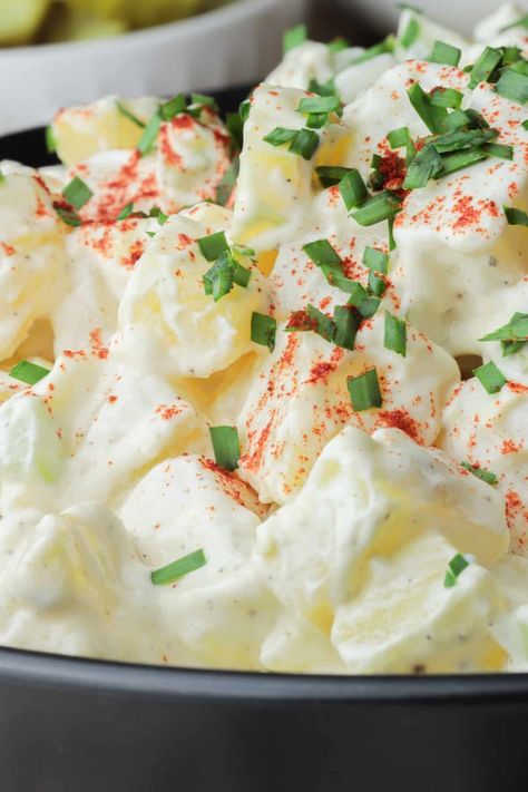 Sour Cream Potato Salad Potato Salad With Sour Cream, Sour Cream Potato Salad, Salad With Sour Cream, Making Potato Salad, Sour Cream Potatoes, Potato Varieties, Mini Potatoes, Classic Potato Salad, Fresh Salad Recipes