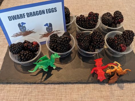 How To Train Your Dragon Snack Ideas, Red Velvet Muffins, Birthday Dragon, Party Food Table, Halloween Lunch Box, Dragon Baby Shower, Party Food Spread, Dragons Love Tacos, Dragon Birthday Parties