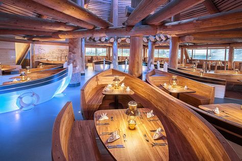 Fish Restaurant Interior, Crab Restaurant Design, Fish Restaurant Design, Seafood Restaurant Interior, Seafood Restaurant Design, Boat Restaurant, Restaurant Fish, Boat Bar, Fish Restaurant