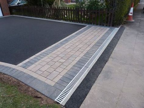 Dream Driveway, Driveways Landscaping, Garden Drainage, Front Driveway Ideas, Driveway Drain, Blacktop Driveway, Front Garden Ideas Driveway, Front Driveway, Tarmac Driveways