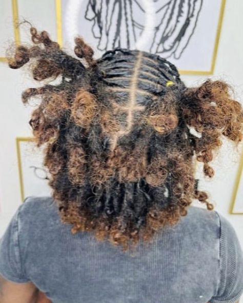 Loc Styles On Short Locs, Natural Locs Hairstyles, Hairstyles Over Locs, Very Short Locs, Short Locs Styles, Short Loc Hairstyles, Cute Loc Styles, Loc Hairstyles For Women, Locs With Curly Ends