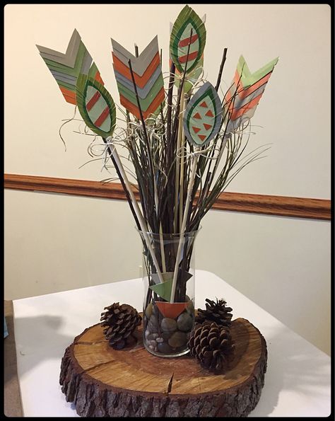 Adorable tribal centerpiece for baby shower! #lovetocreatebylizzietyler #tribal #arrow #babyshower #decor #centerpiece #craft Arrow Baby Shower, Adventure Baby Shower, Baby Shower Decorations For Boys, Festa Party, Shower Centerpieces, Boho Baby Shower, Baby Shower Centerpieces, Baby Shower Food, Woodland Baby