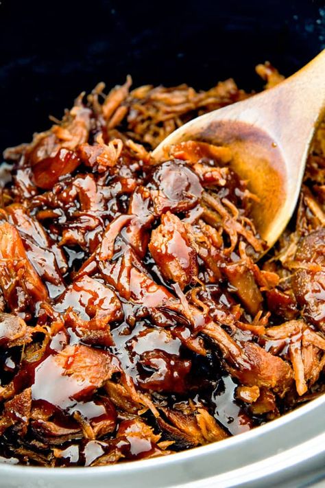 Asian Pulled Pork, Slow Cooker Asian, Pulled Pork Tacos, Asian Pork, Carlsbad Cravings, Sweet And Spicy Sauce, Pork Dinner, Slow Cooker Pulled Pork, Crockpot Pork