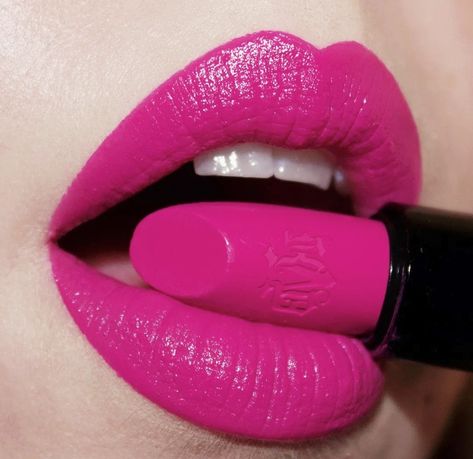 Liparts/lips and lipsticks/pink Hot Pink Lipstick Aesthetic, Dark Pink Lips, Deep Pink Lipstick, Dreamy Hairstyles, Fuschia Lipstick, Dark Pink Lipstick, Hot Pink Lipstick, Neon Lipstick, Fuchsia Lipstick