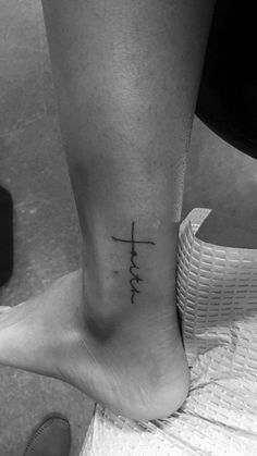 Men Ankle Tattoo, Ankle Tattoo Cross, Placement Tattoo, Ankle Tattoo Men, Tattoo Ankle, Tattoos Men, Ankle Tattoos, Cross Tattoos, Traditional Tattoo Sleeve