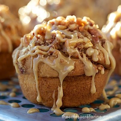 Buttermilk Muffins, Cinnamon Crumble, The Muffin Man, Muffin Man, Caramel Recipes, Coffee Cakes, Bread Muffins, Sweet Breads, Caramel Apple