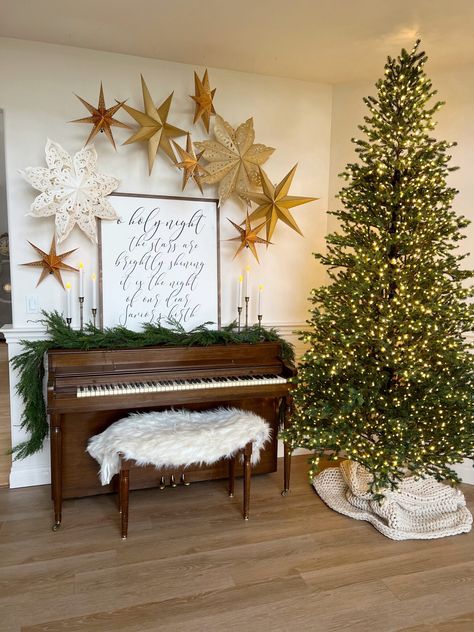 12 Foot Christmas Tree, Entry Way Decor, Christmas Entry, Christmas Piano, Piano Decor, Christmas Entryway, Oh Christmas Tree, Christmas Decorating Ideas, Boho Christmas