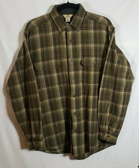 Woolrich Men's 6088 Olive Ombre 70% Wool Flannel LS Button Front Shirt - Green Plaid - Size M* In Excellent Condition SIZE M* (SEE ACTUAL MEASUREMENTS TO ENSURE FIT BEFORE BUYING) Actual Measurements: Chest (measured from armpit to armpit):   23" Shoulder (measured from shoulder seam to shoulder seam):  20" Sleeve (measured from shoulder seam to end of cuff): 24" Length (measured from color to bottom of shirt tail):  31 1/2" Men’s Button Up, Alt Boy Style, Flannel Png, Plaid Outfit Men, Mens Flannel Outfit, Green Flannel Outfit Men, Indie Grunge Fashion, Green Outfit Men, Green Flannel Outfit