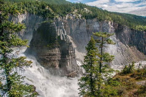 Nahanni National Park, Northwest Territories, Canada Virginia Fall, Canada National Parks, Northwest Territories, Beautiful Sights, Beautiful Places In The World, Canada Travel, Dream Destinations, Unesco World Heritage Site, Unesco World Heritage