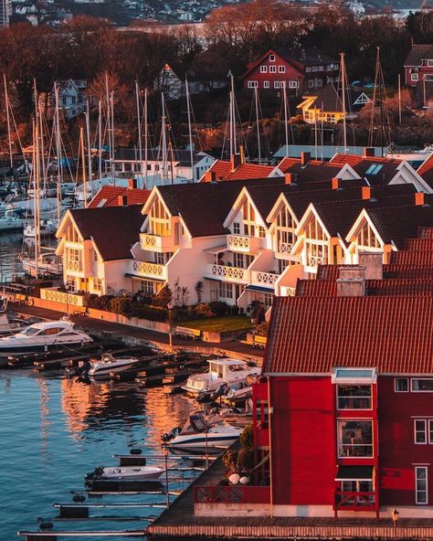 Finland Summer, Stavanger Norway, Living In England, Sweden Travel, Winter Sunset, Sky Sunset, Stavanger, Types Of Photography, Lofoten