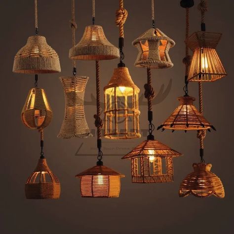 Rustic wood and rope hanging pendant light for restaurants with a single cage... Material : Jute Rope, Cane, wood Colour : Beige, Brown Brand : @noxart.in Contact : 8470946511 #homedecor #rustic #modern #light #instagram #post #hanging #lampdesign #lampshade #brand #handmade Mobile Garden, Art Fer, Diy Para A Casa, Chandelier Diy, Art Chandelier, Chandelier Industrial, Country Industrial, Chandelier Kitchen, Kitchen Country