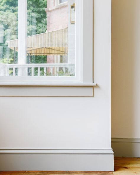 Window Trim Color Ideas Interior, White Walls Contrast Trim, Contrasting Trim Interior, Window Trim Paint, Interior Window Trim, Craftsman Trim, Trim Paint Color, Painted Trim, Trim Paint