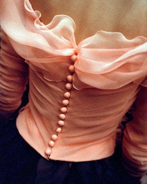 Fashion Design Inspiration, Just Peachy, Christian Lacroix, Mode Inspo, Mode Vintage, Mode Inspiration, Fashion Details, Beautiful Outfits, Pretty In Pink