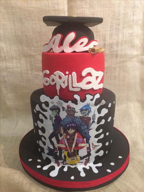 Gorillaz themed cake Gorillaz Birthday Party, Gorillaz Birthday Cake, Gothic Birthday Cakes, Gorillaz Band, Harry Styles Birthday, Gorillaz Fan Art, Anime Cake, Cricut Birthday, Monkeys Band