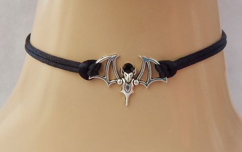 Bat Choker, Bat Pendant, Bat Jewelry, Bat Necklace, Gothic Choker, Pendant Choker Necklace, Choker Black, Gothic Chokers, Loop Pendant