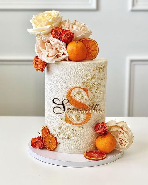 Orange Baby Shower Cake, Orange Theme Cake, Little Cutie Baby Shower Cake, Cutie Orange, Initial Cake, Birthday Cake Decorating Ideas, Orange Birthday, Ganache Cake, Thanksgiving Cakes