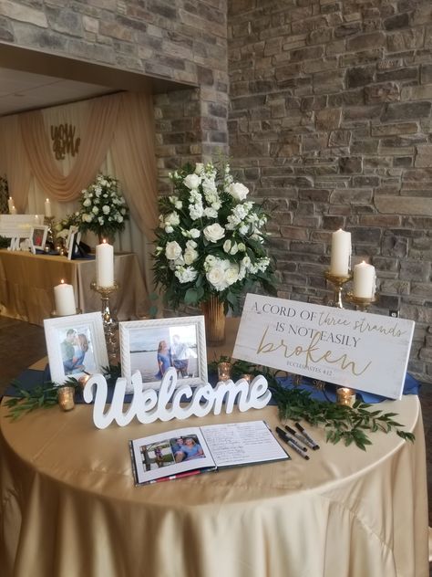 Civil Wedding Signature Table, Entrance Table Wedding Decor, Wedding Signature Table Decor, Wedding Display Table Ideas, Wedding Sign In Table Ideas Entrance, Guest Book And Gift Table Wedding, Welcome Table Ideas Wedding, Reception Welcome Table, Welcome Table Decor Wedding