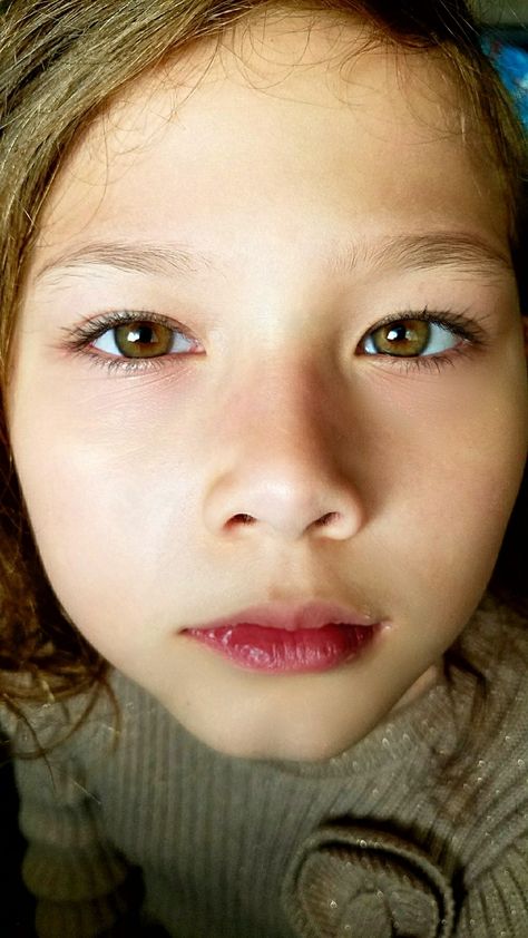 Mix Asian kid. Hazel eyes Asian With Hazel Eyes, Asian Hazel Eyes, Amber Hazel Eyes, Hazel Eyes Asian, Asian With Green Eyes, Hazel Eye Color, Blue Hazel Eyes, Dark Hazel Eyes, Brown Hazel Eyes